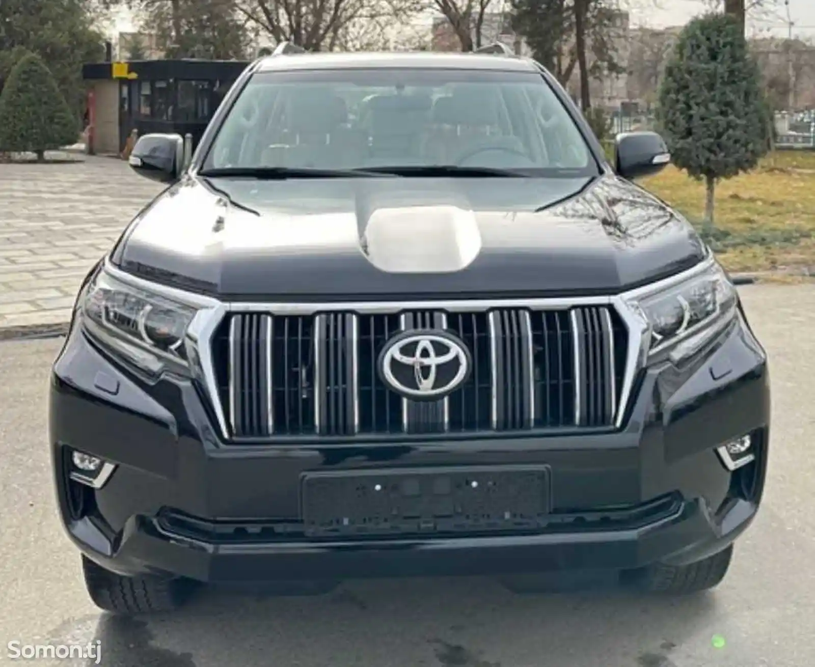 Лобовое стекло от Toyota Prado 2010