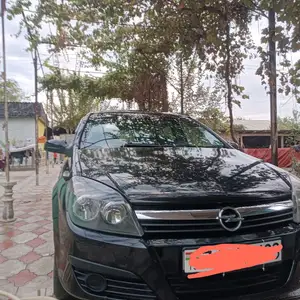 Opel Astra H, 2005