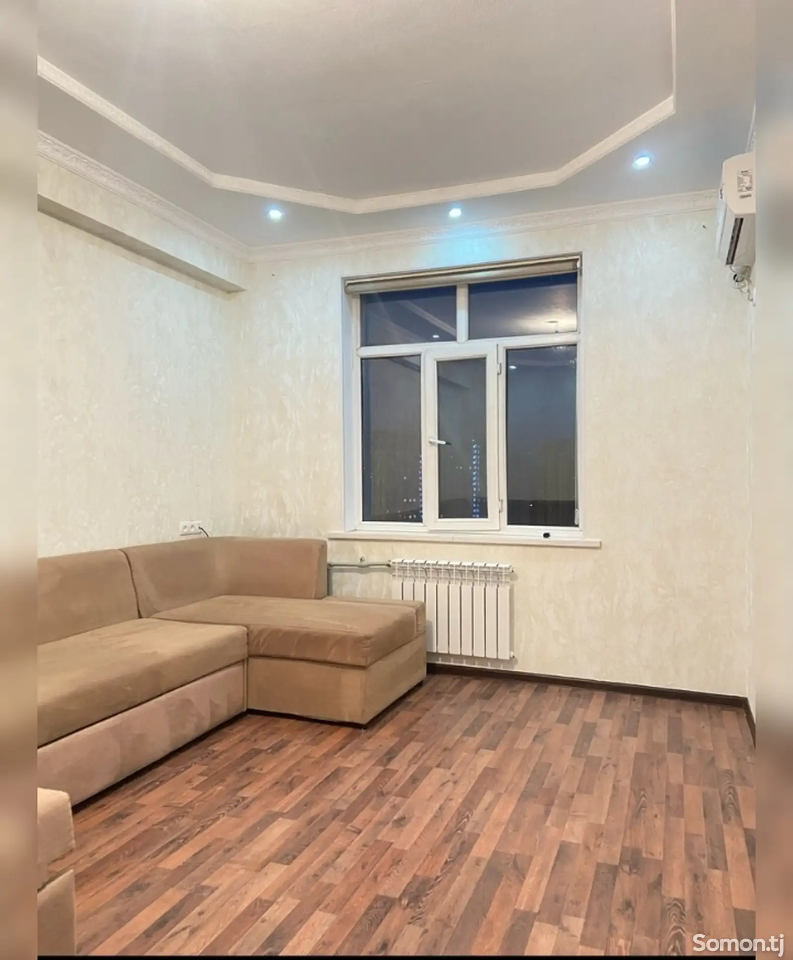 2-комн. квартира, Цокольный этаж, 68м², дар Повороти Аэропорт-1