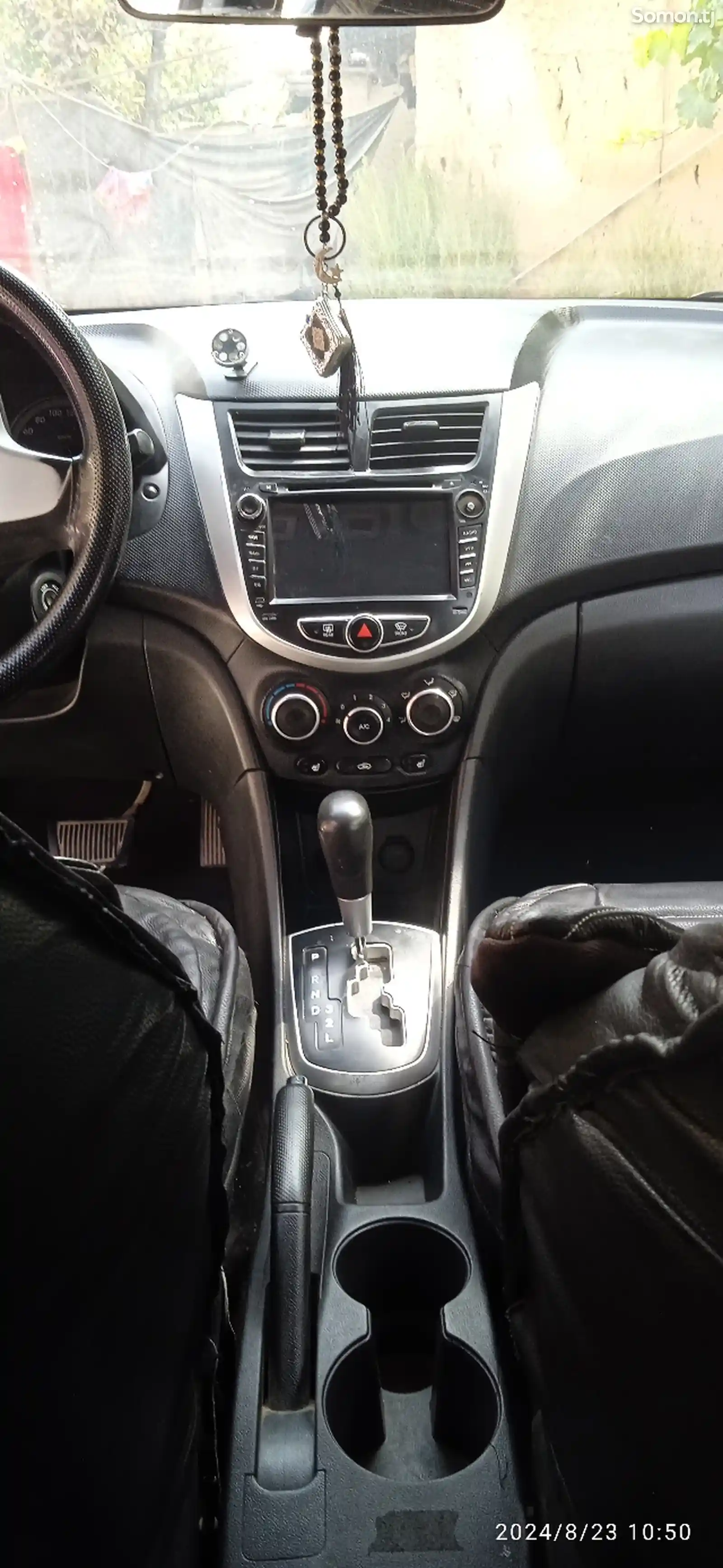 Hyundai Accent, 2011-4