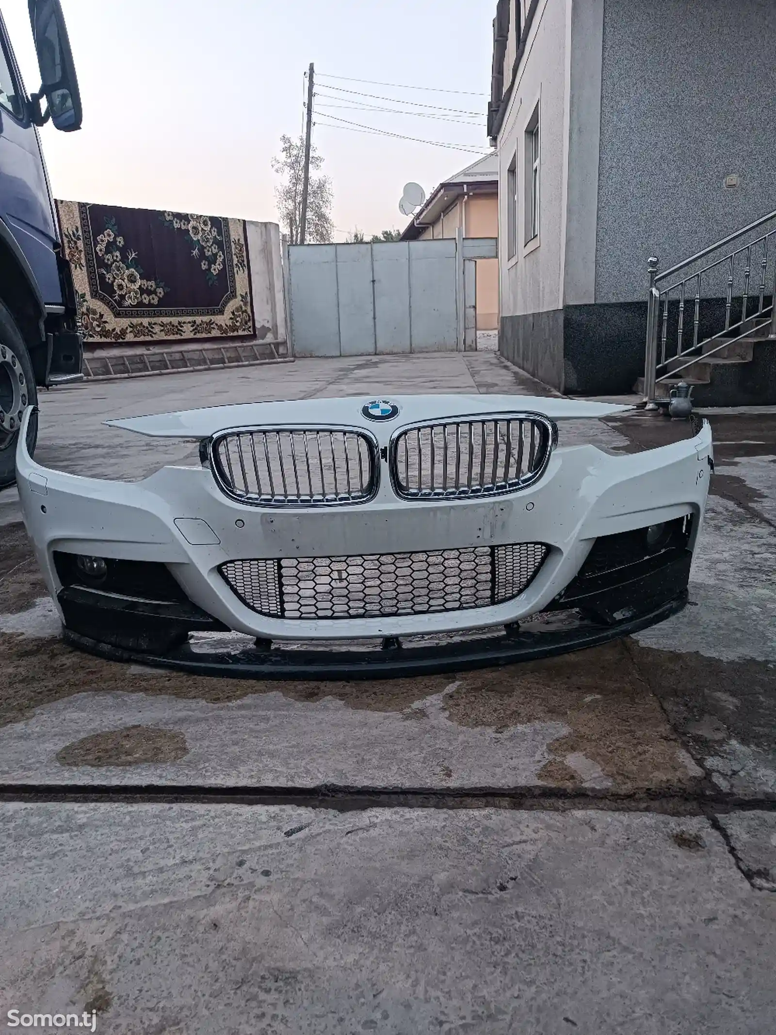 Решетка радиатора на BMW f30-2