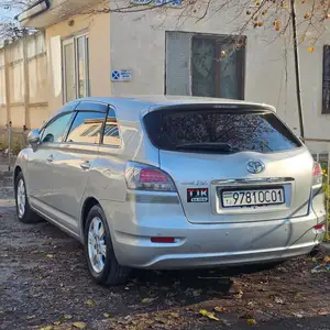 Toyota Mark X ZiO, 2011