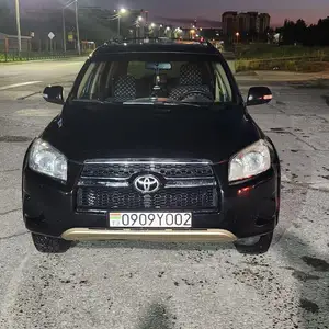 Toyota RAV 4, 2010