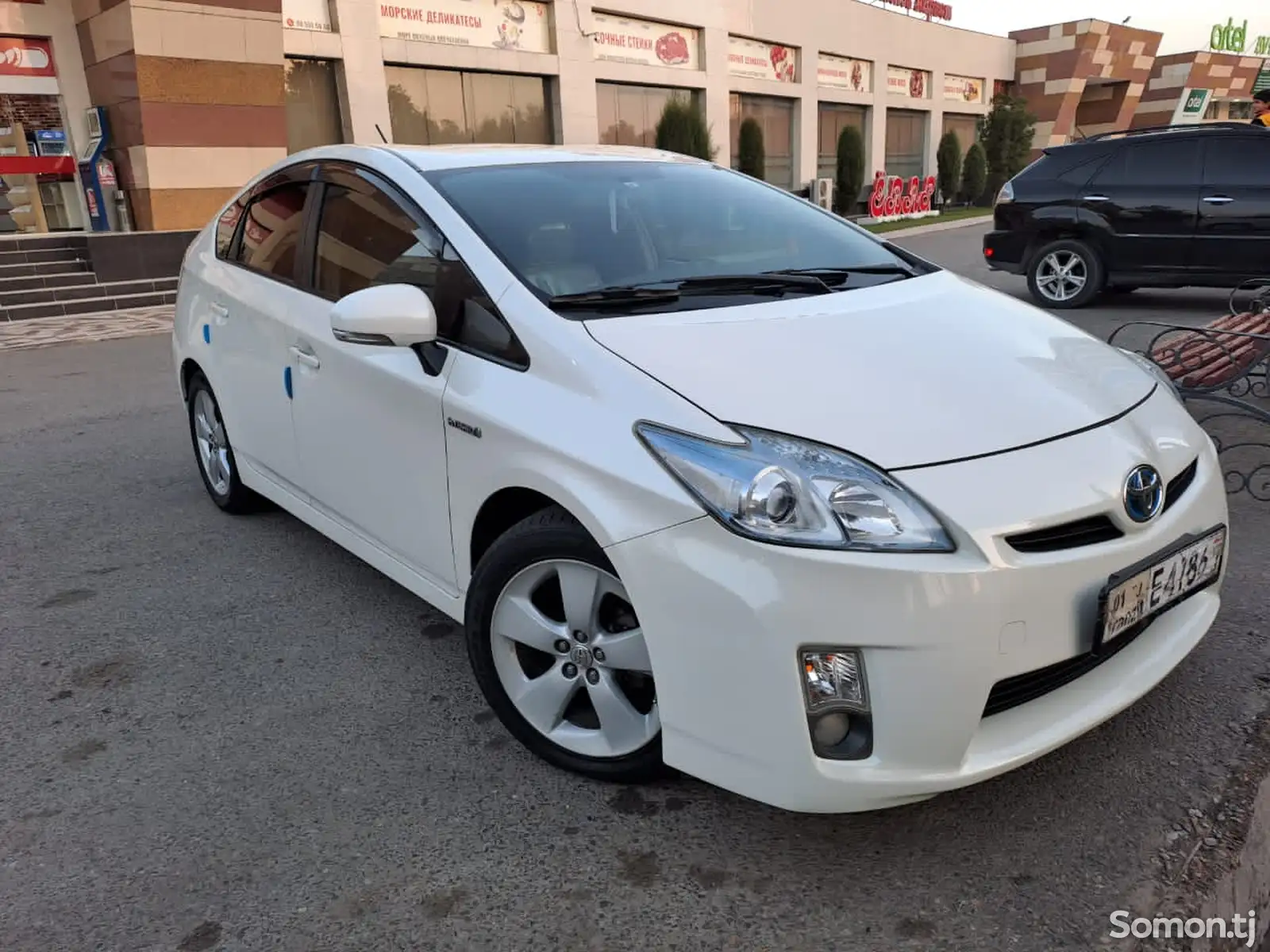 Toyota Prius, 2010-2