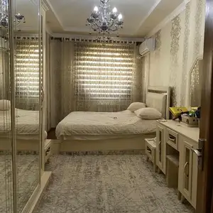 2-комн. квартира, 4 этаж, 73 м², сино