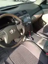 Toyota Camry, 2011-8