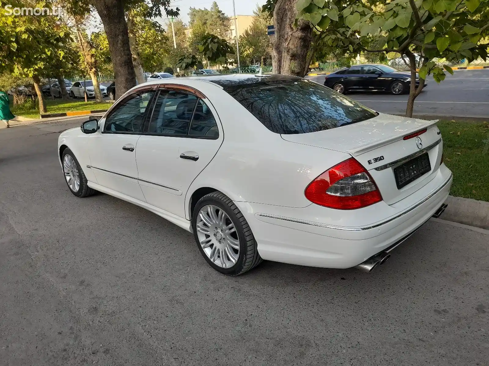 Mercedes-Benz E class, 2008-1