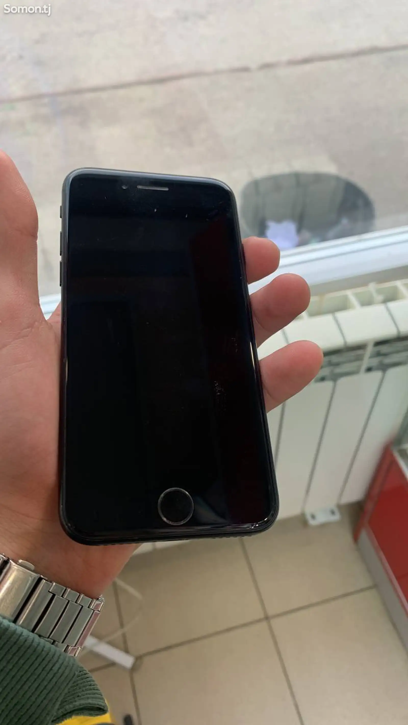 Apple iPhone 8, 64 gb, Space Grey-1