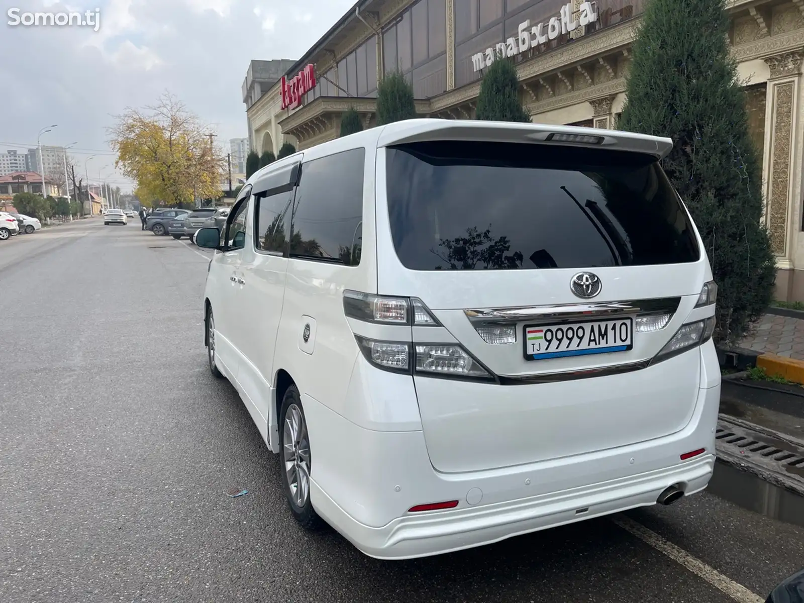 Toyota Vellfire, 2014-1