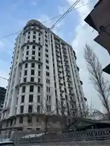 2-комн. квартира, 15 этаж, 77 м², Универмаг-2