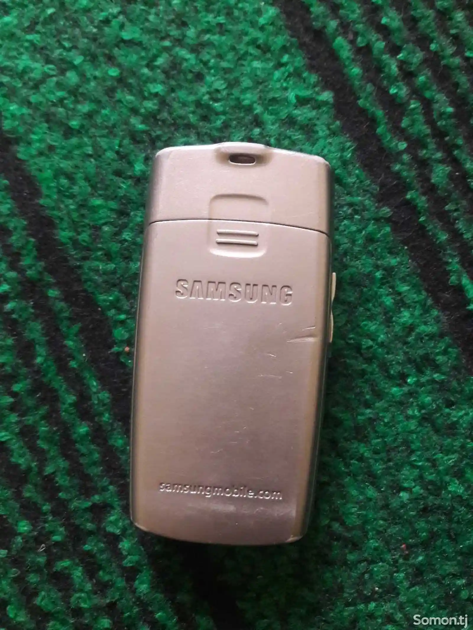 Телефон Samsung-2