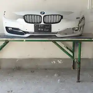 Бампер передний на BMW F30