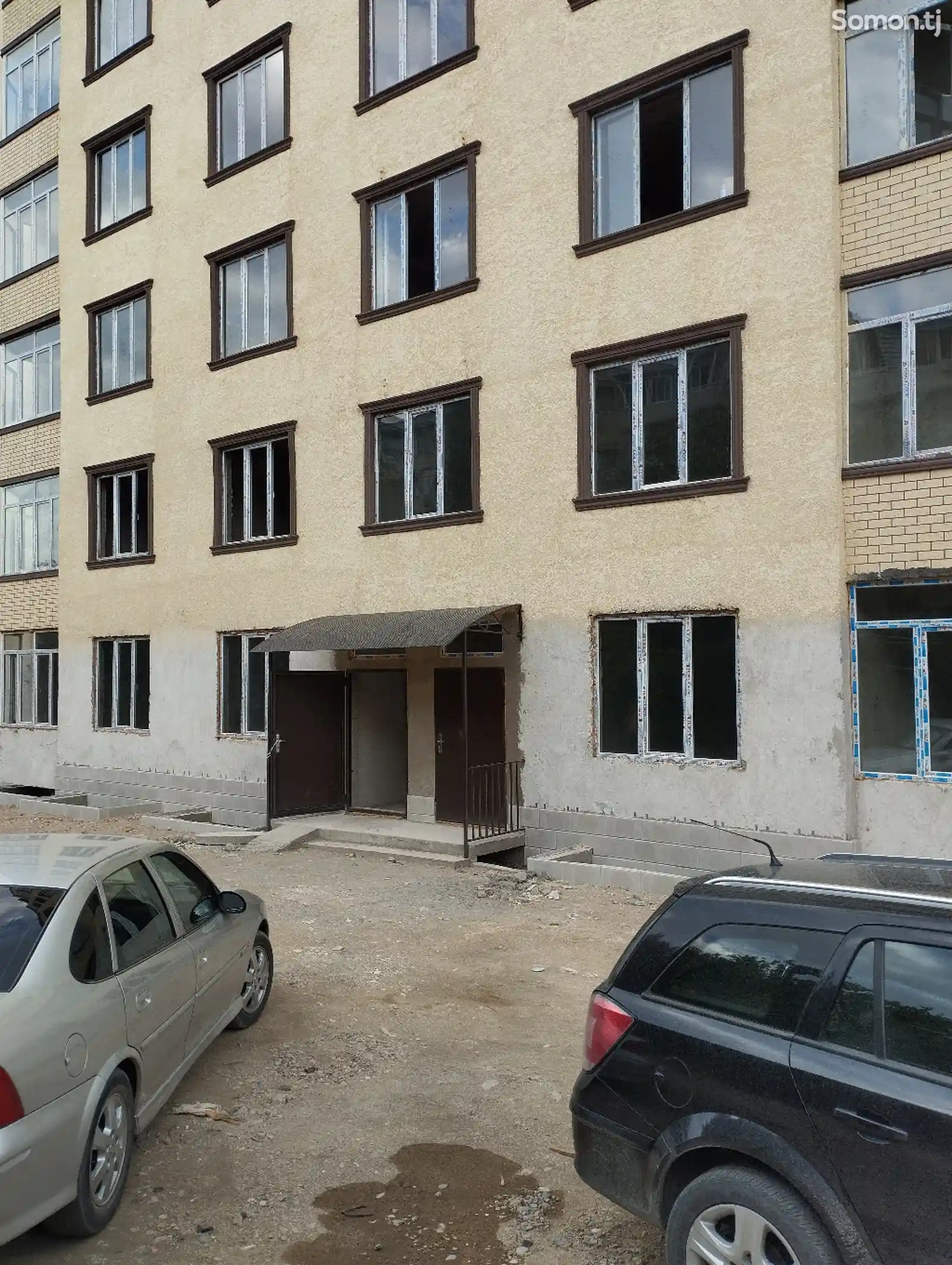 2-комн. квартира, Цокольный этаж, 48 м², 18 мкр-2