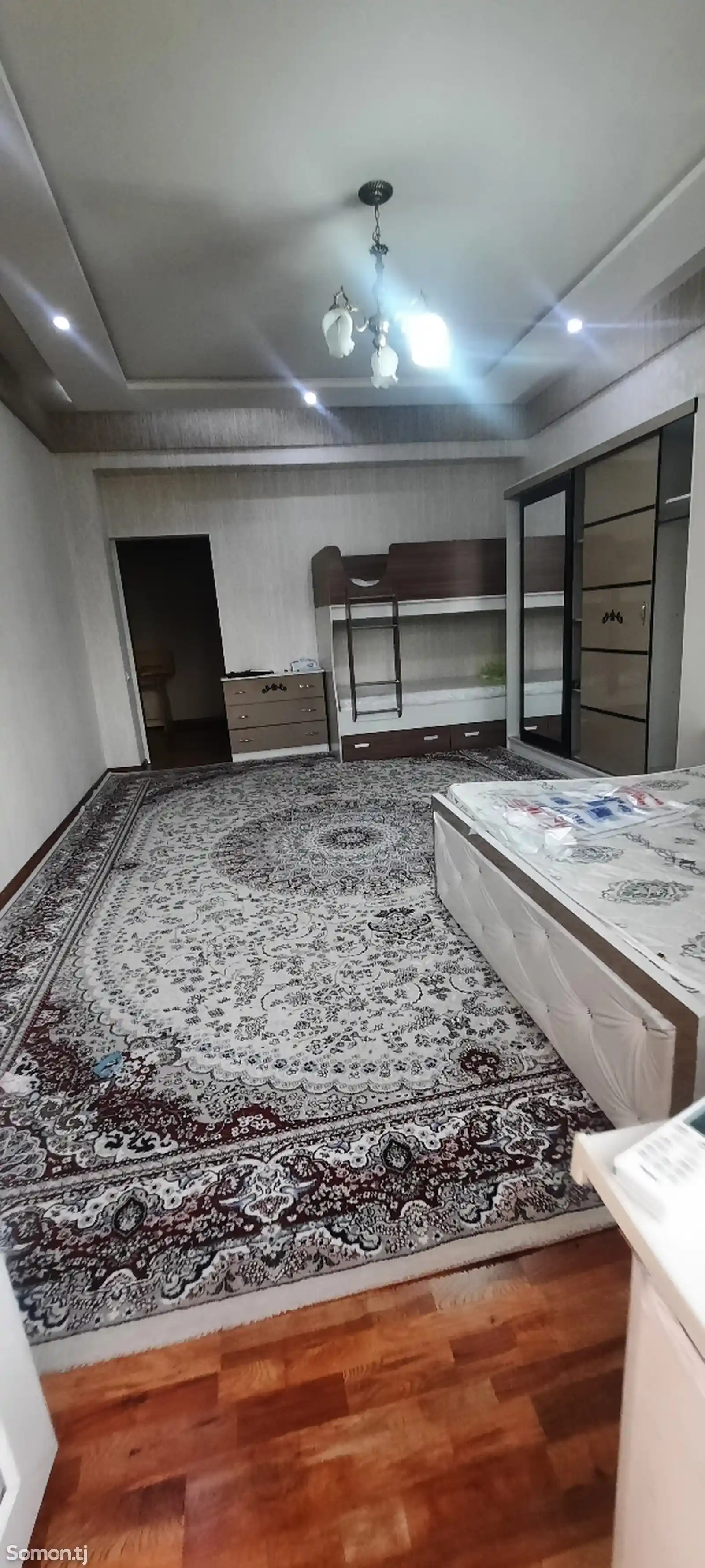 2-комн. квартира, 4 этаж, 65 м², Зарнисор-8