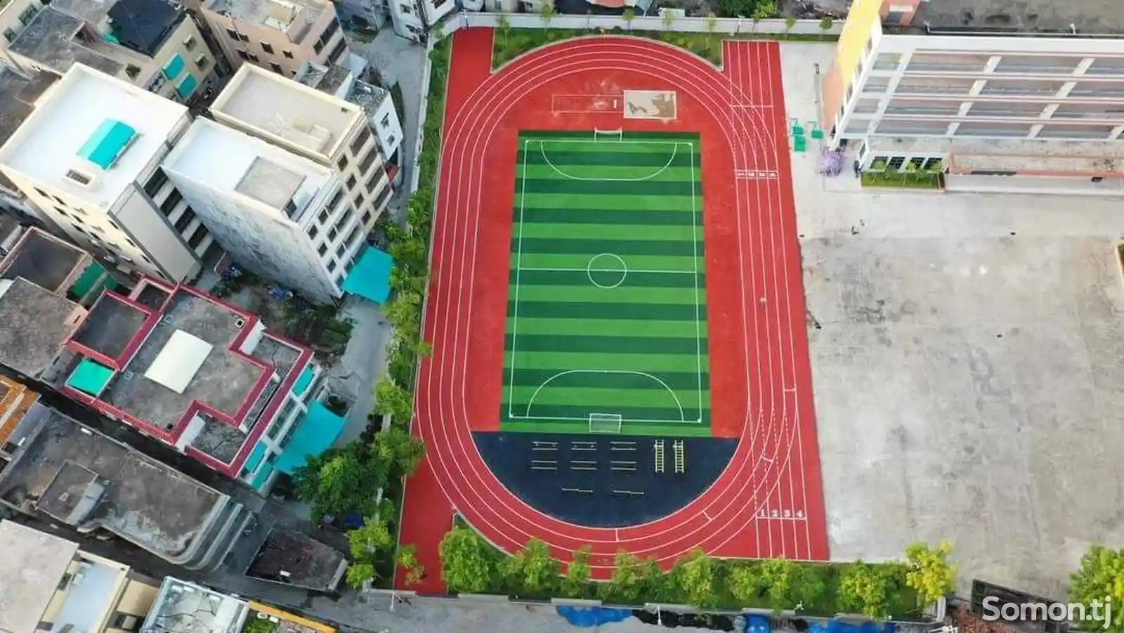 Строительство футбольного поля под ключ-1