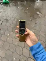 Nokia 8800 classic Gold-3