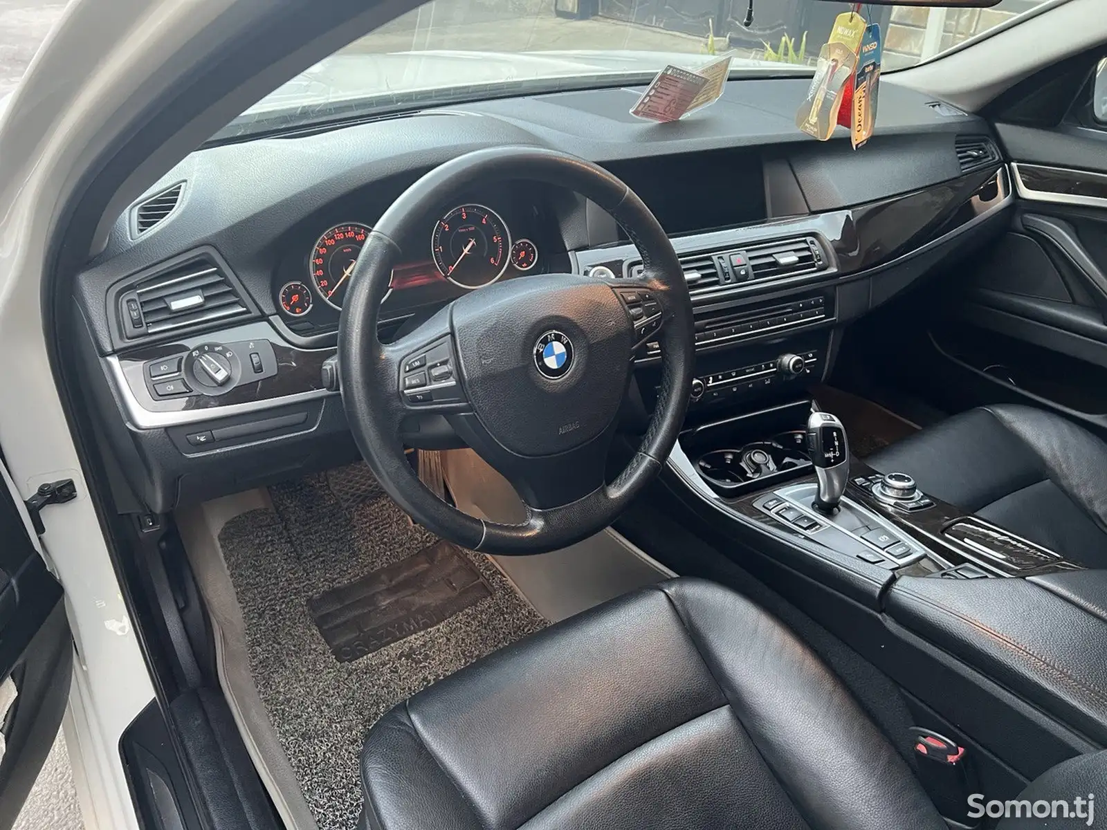 BMW 5 series, 2013-8