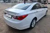 Hyundai Sonata, 2011-7