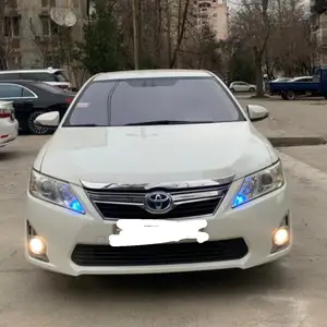 Toyota Camry, 2012