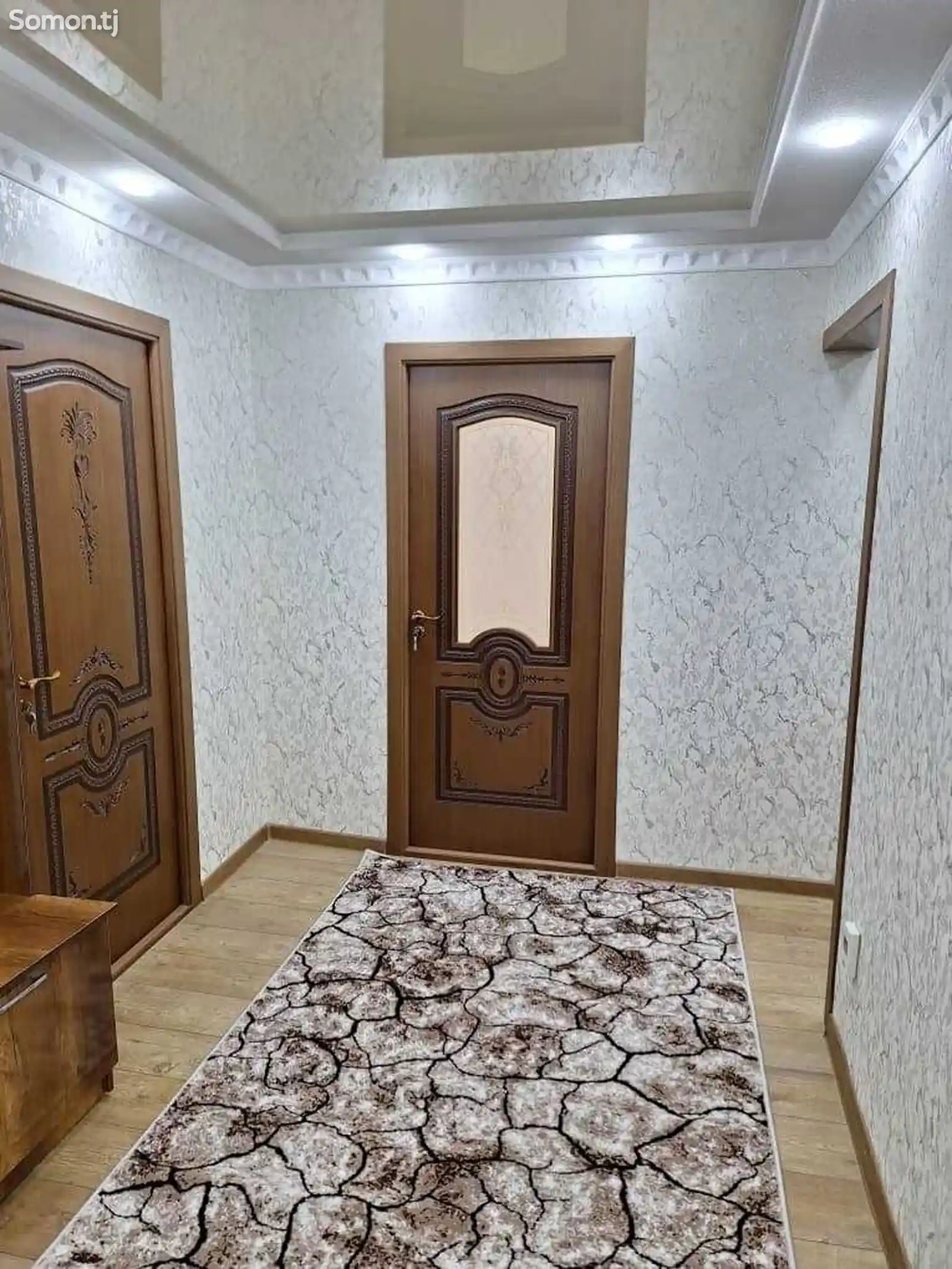 3-комн. квартира, 2 этаж, 80 м², 19 мкр-13