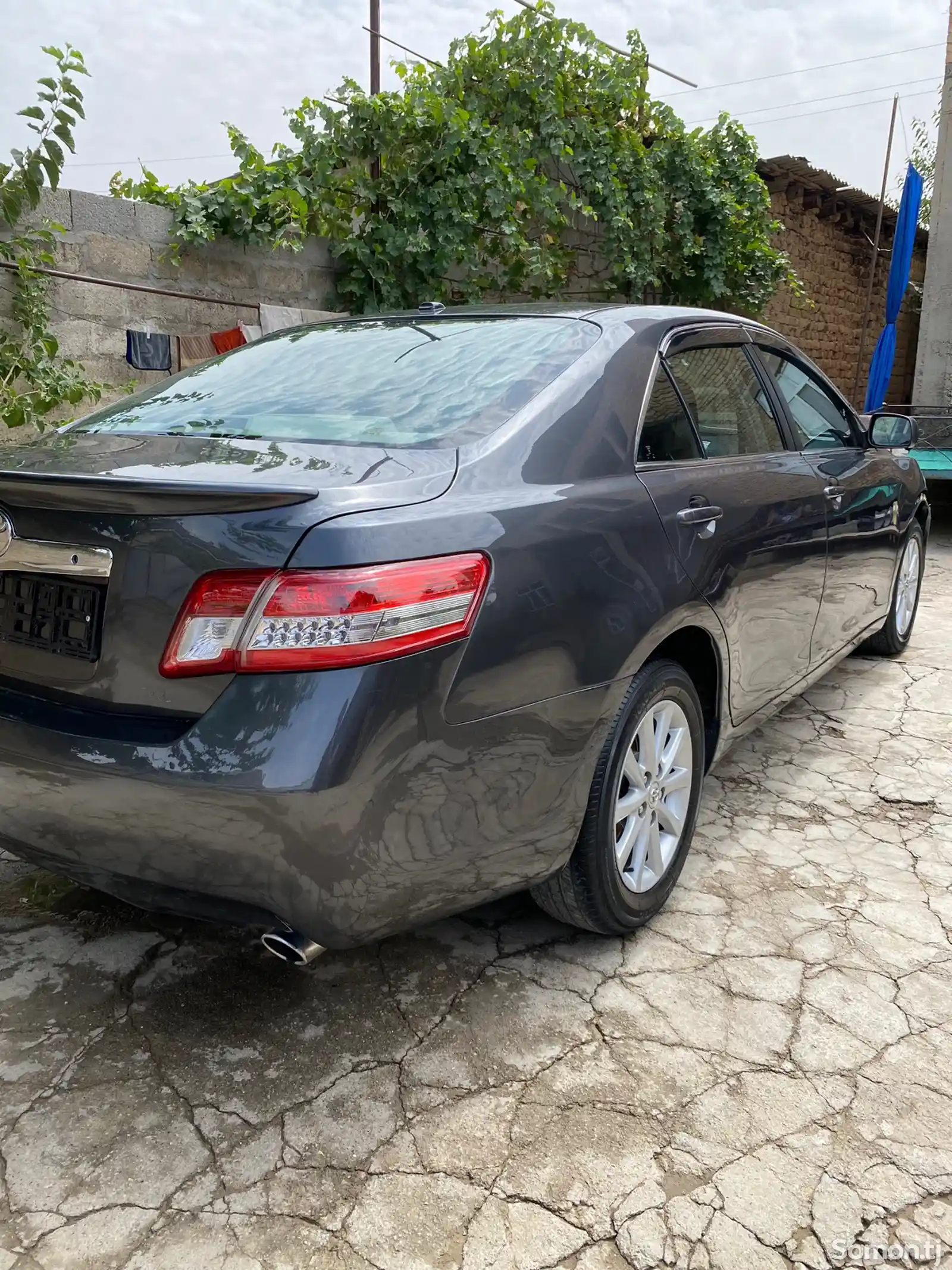 Toyota Camry, 2010-4