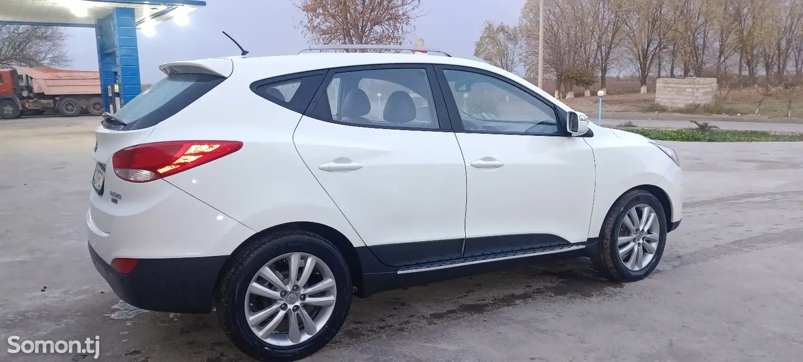 Hyundai Tucson, 2011-1