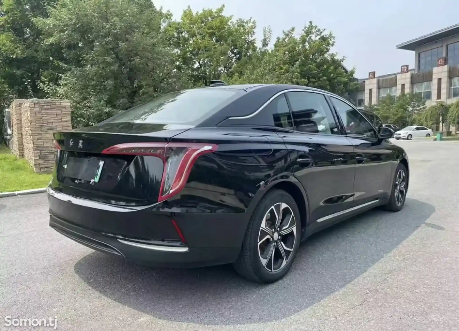 Hongqi E-QM5, 2021-7