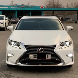 Lexus ES series, 2015