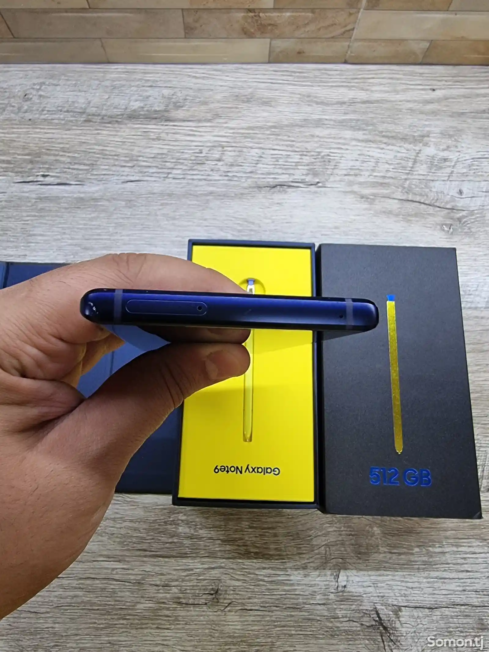 Samsung Galaxy Note 9-3