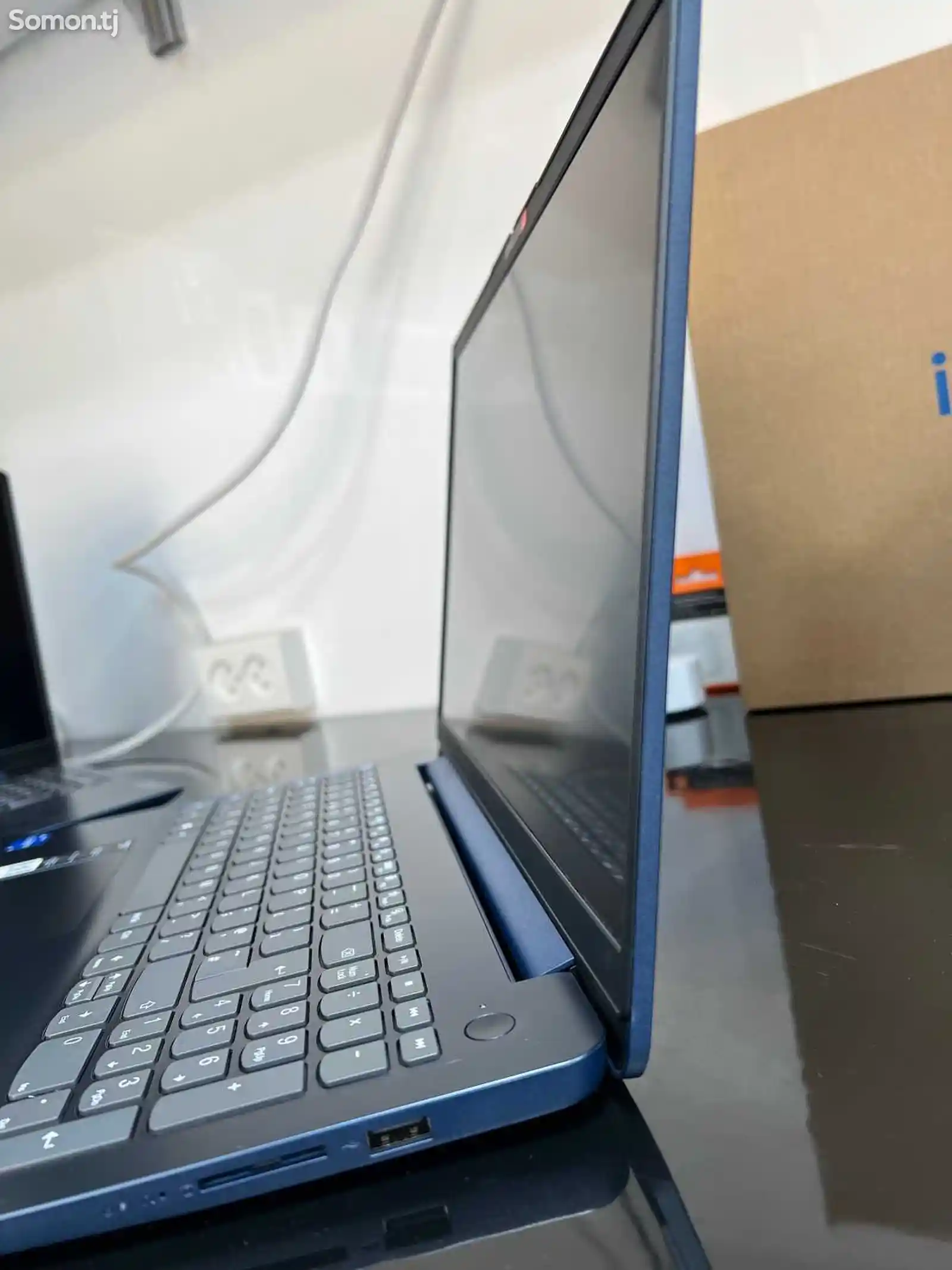 Ноутбук Lenovo IdeaPad 3 15ITL05 /4 GB/1000 GB HDD-2