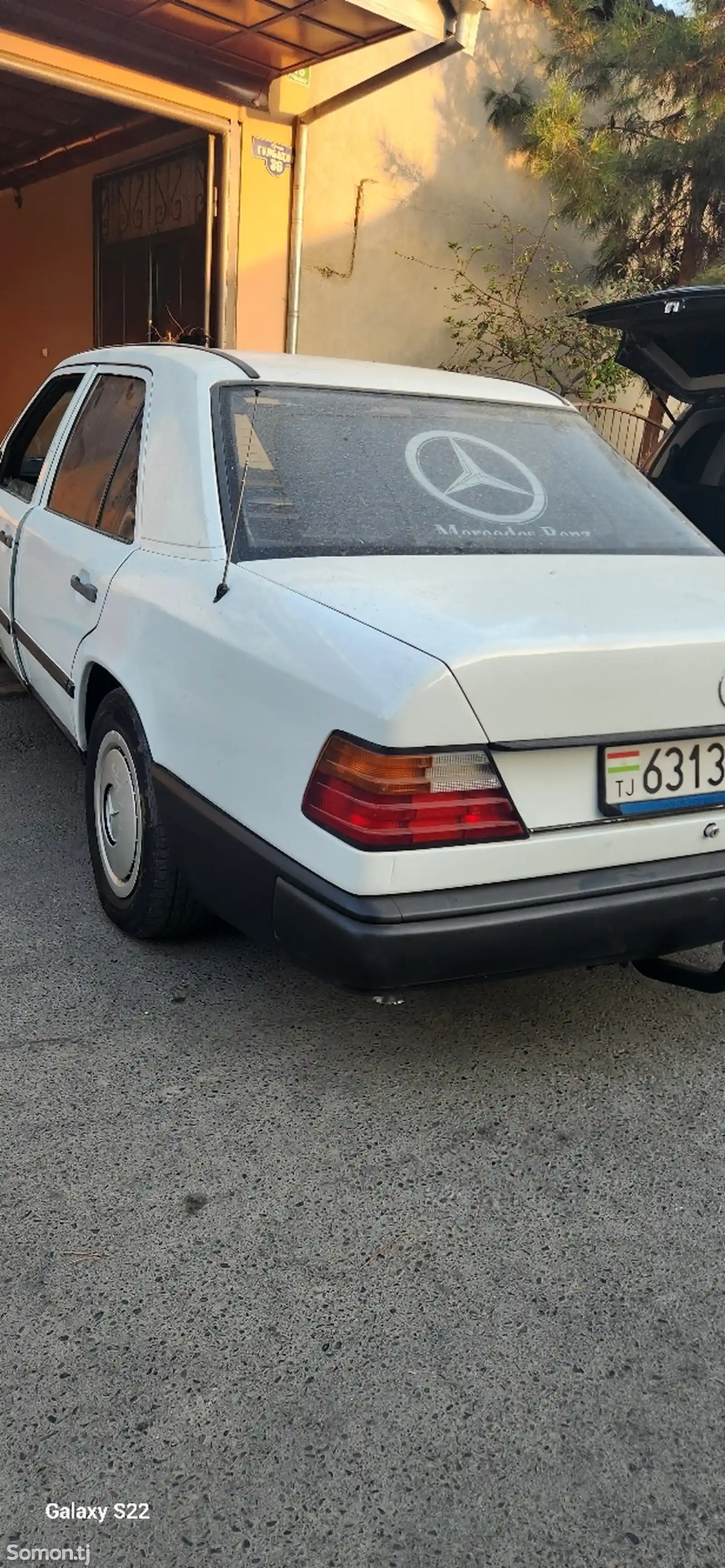 Mercedes-Benz W124, 1989-6