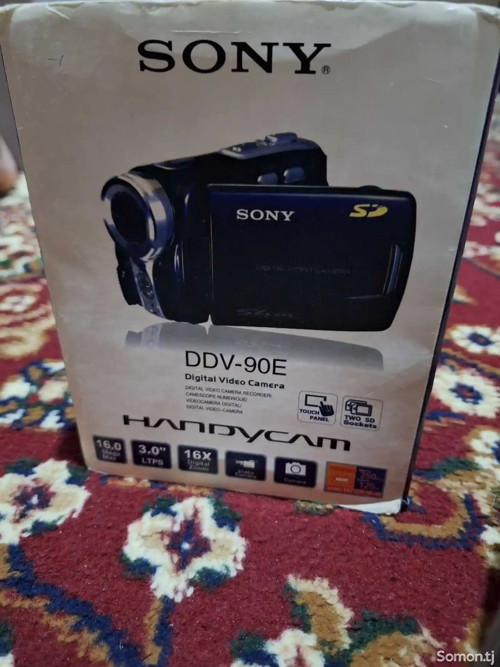 Видеокамера Sony-1
