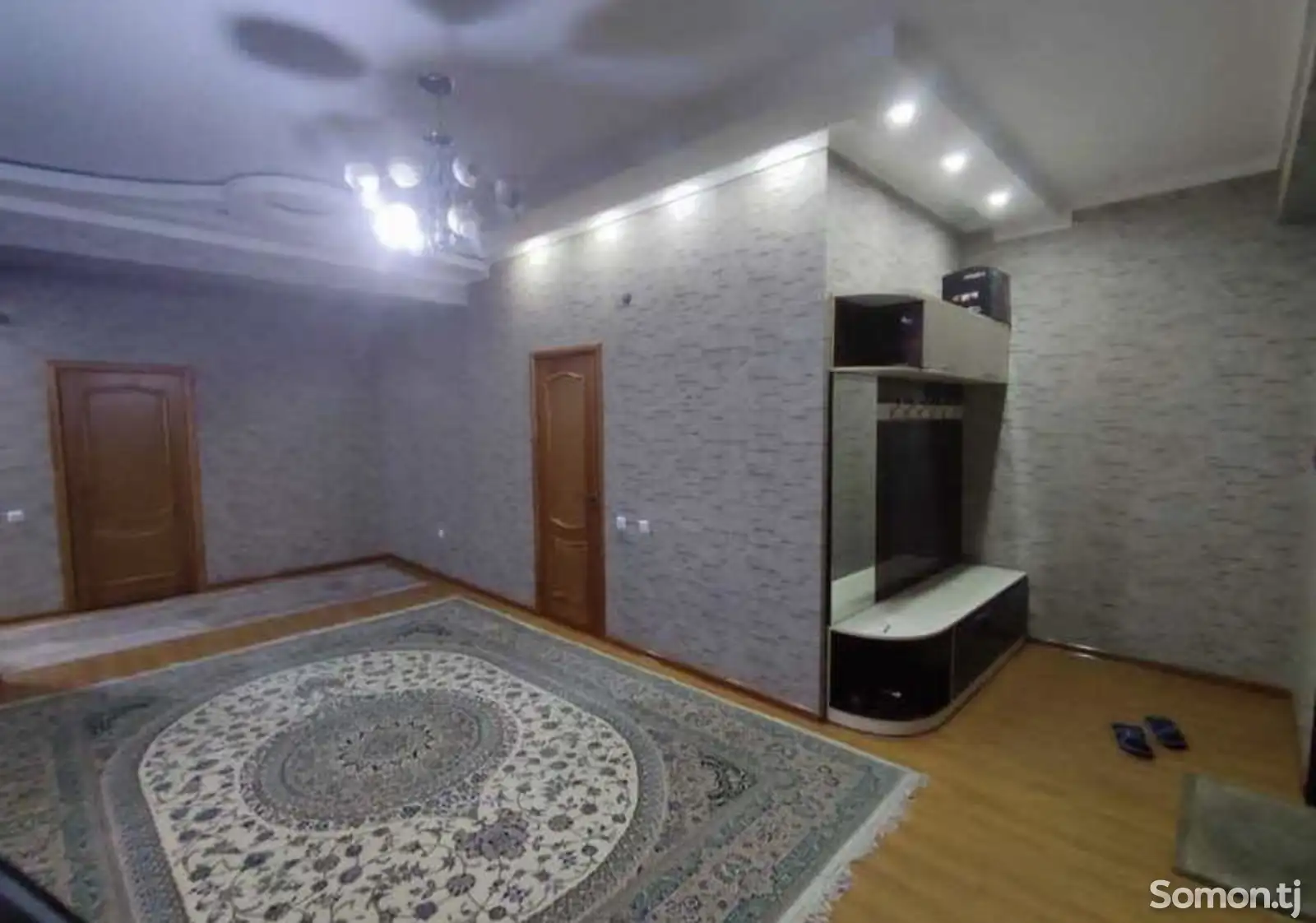 3-комн. квартира, 12 этаж, 140м², И. Сомони-1