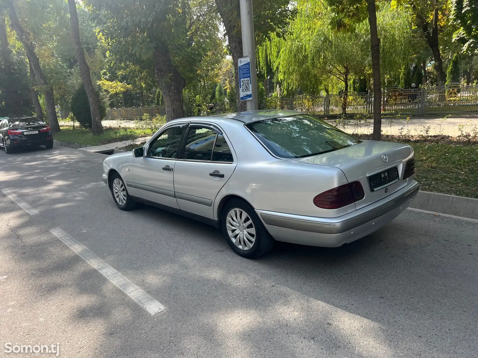 Mercedes-Benz E class, 1996-5