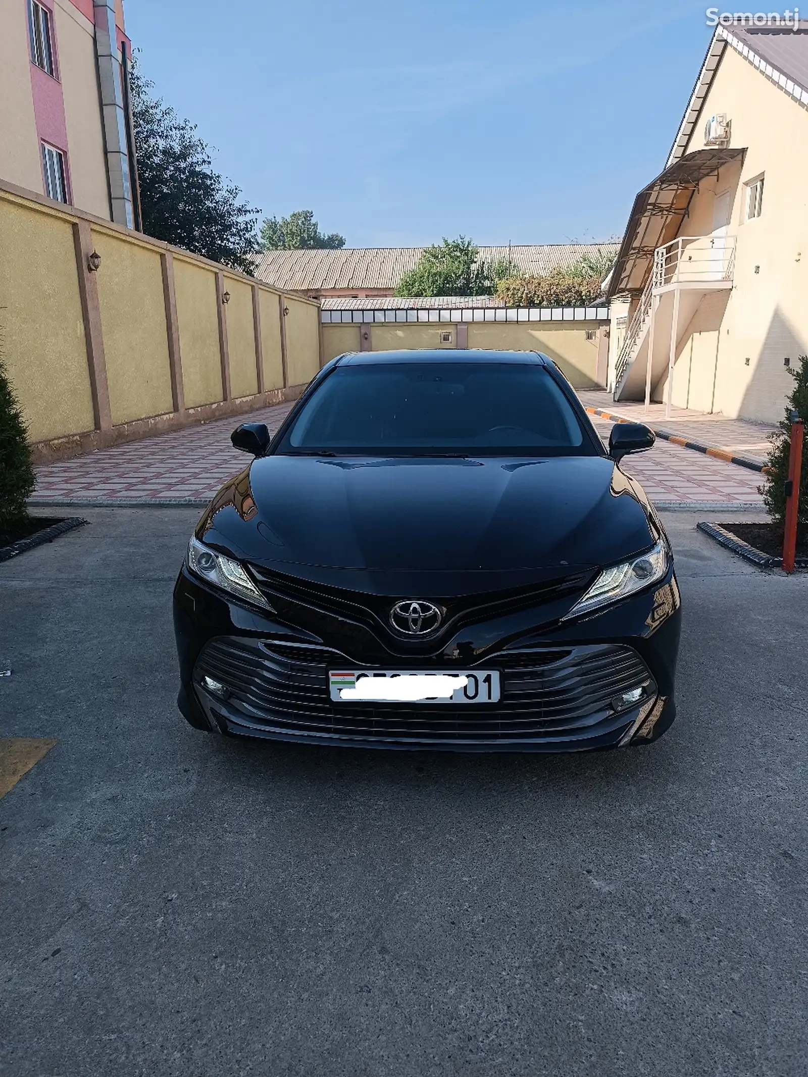 Toyota Camry, 2019-1