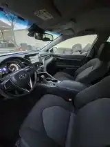 Toyota Camry, 2018-7