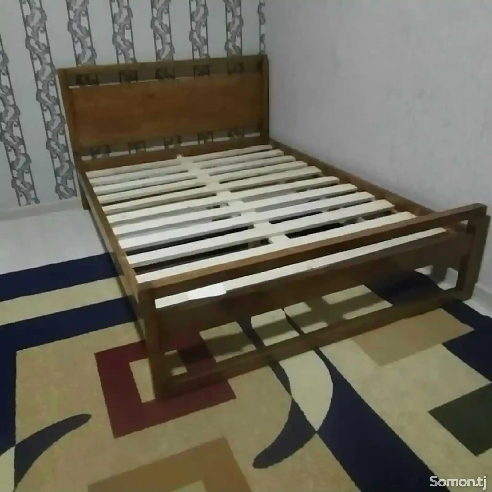кровать двухспальная-3