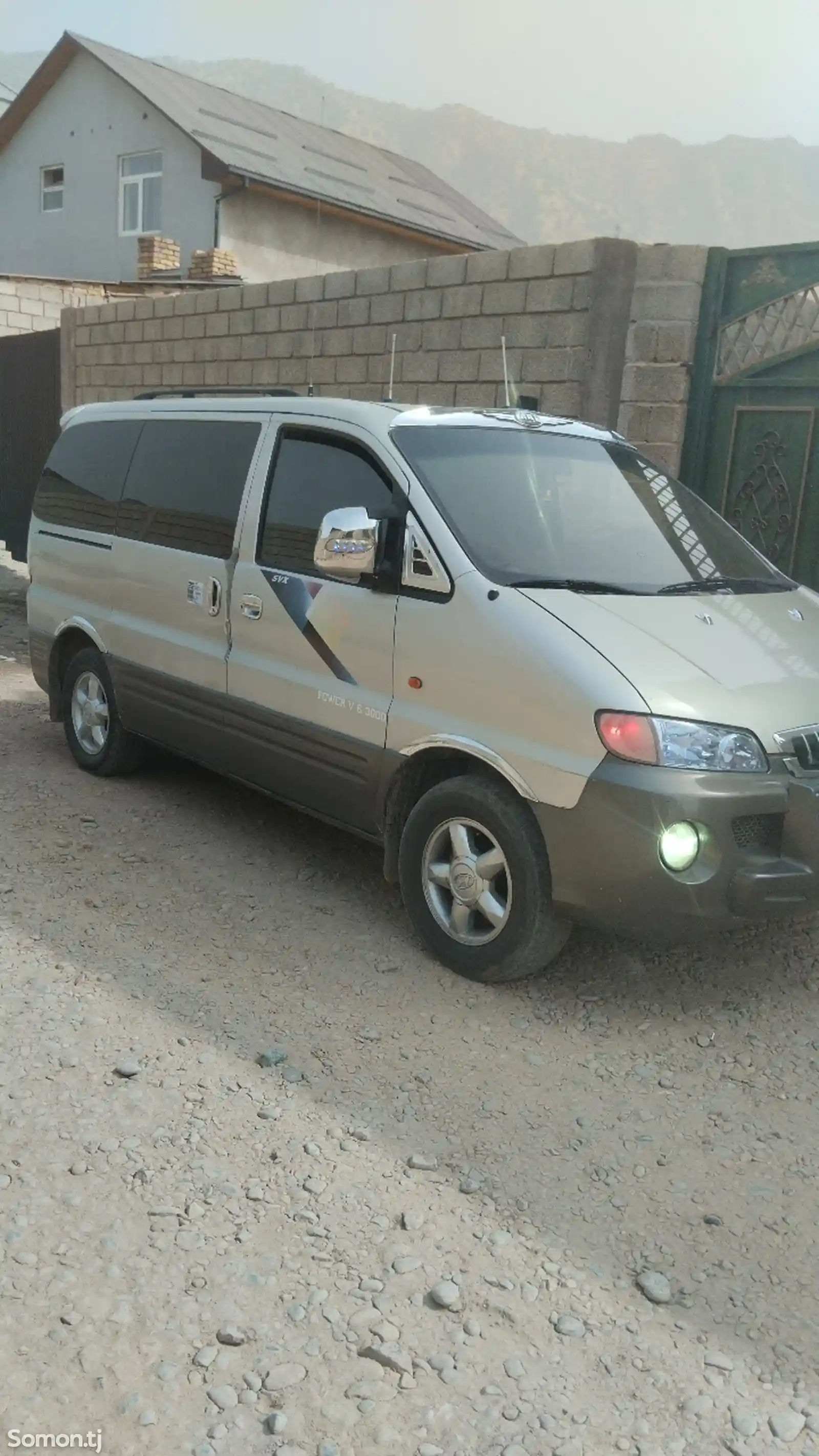 Hyundai Starex, 2000-3