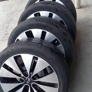 Диски с покрышками 225/45 R18