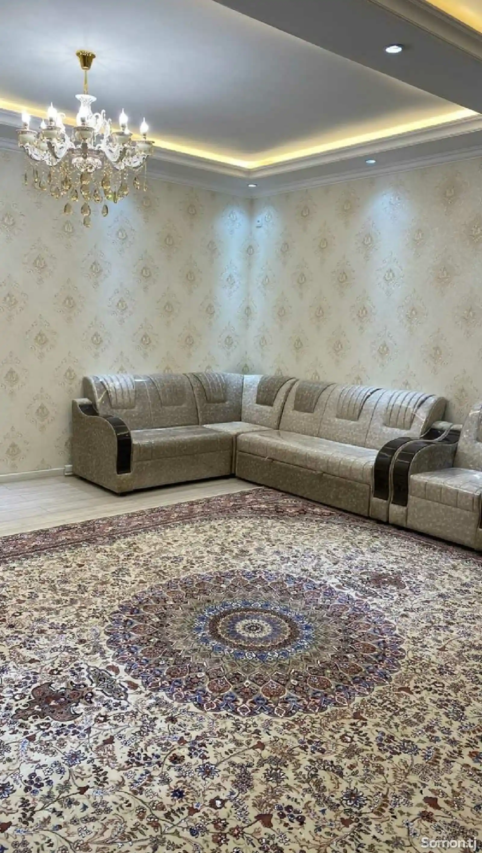 3-комн. квартира, 8 этаж, 80м², И. Сомони-3