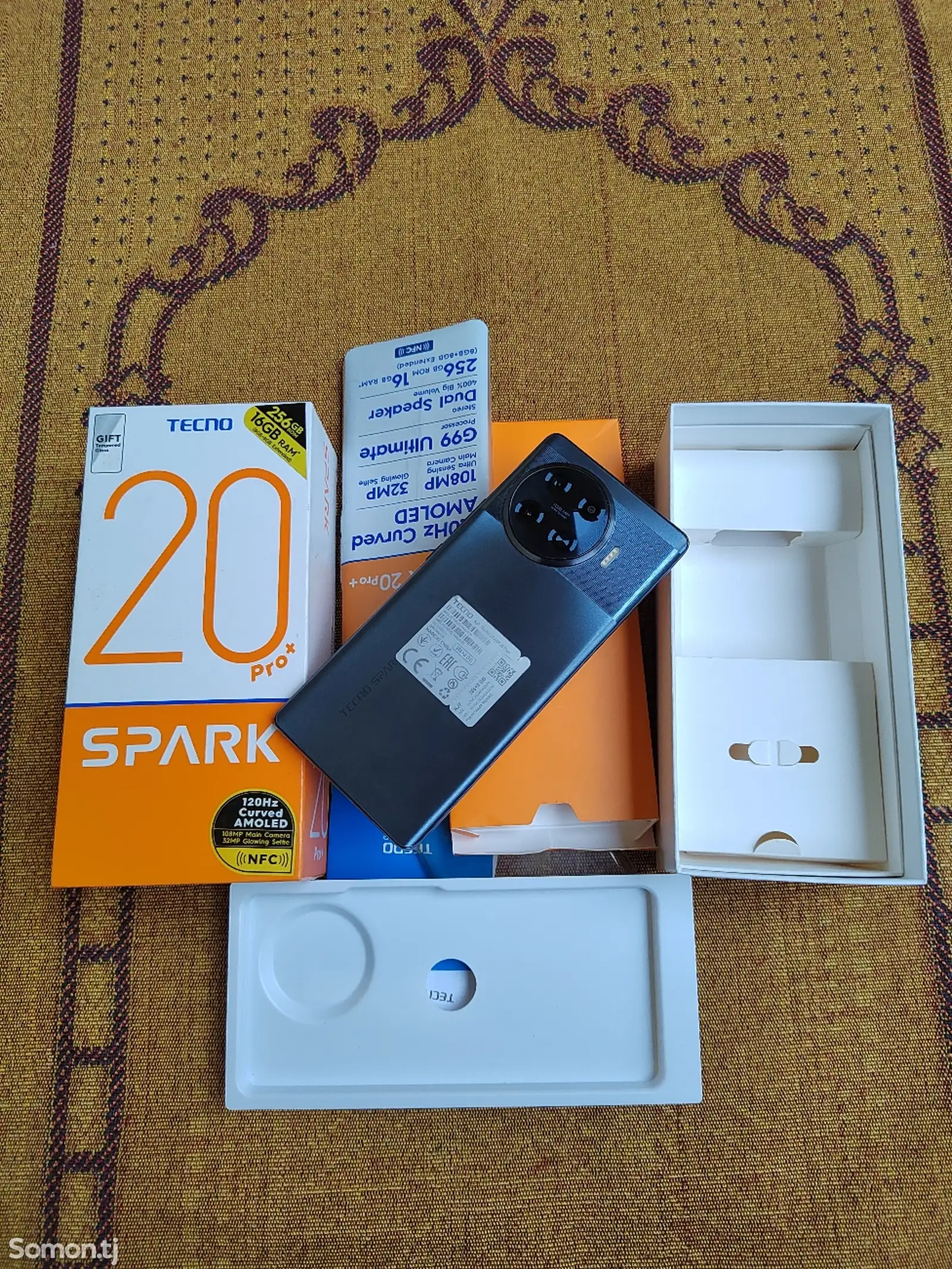 Tecno Spark 20 Pro+ 8+8/256Gb-1