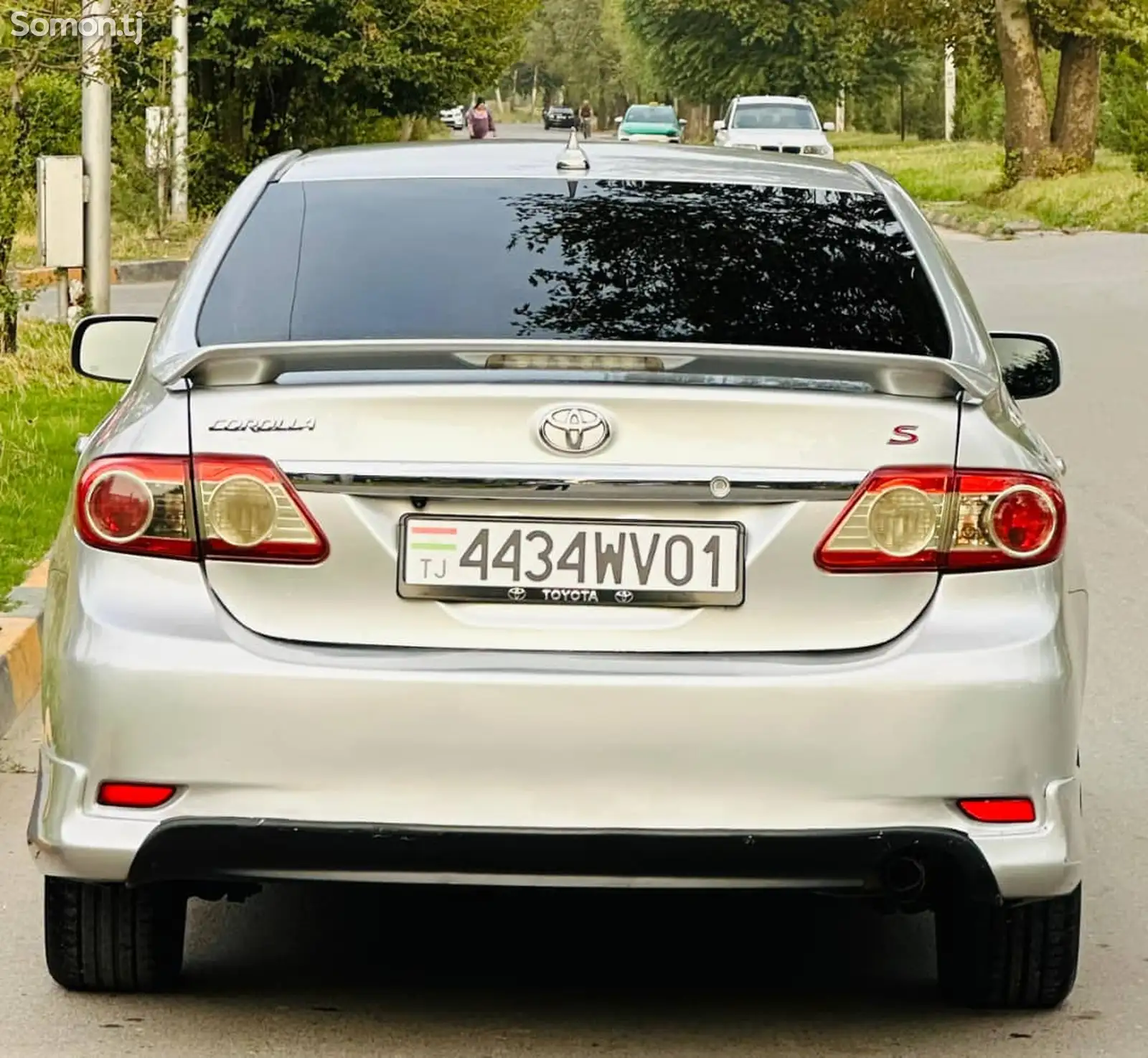 Toyota Corolla, 2011-8