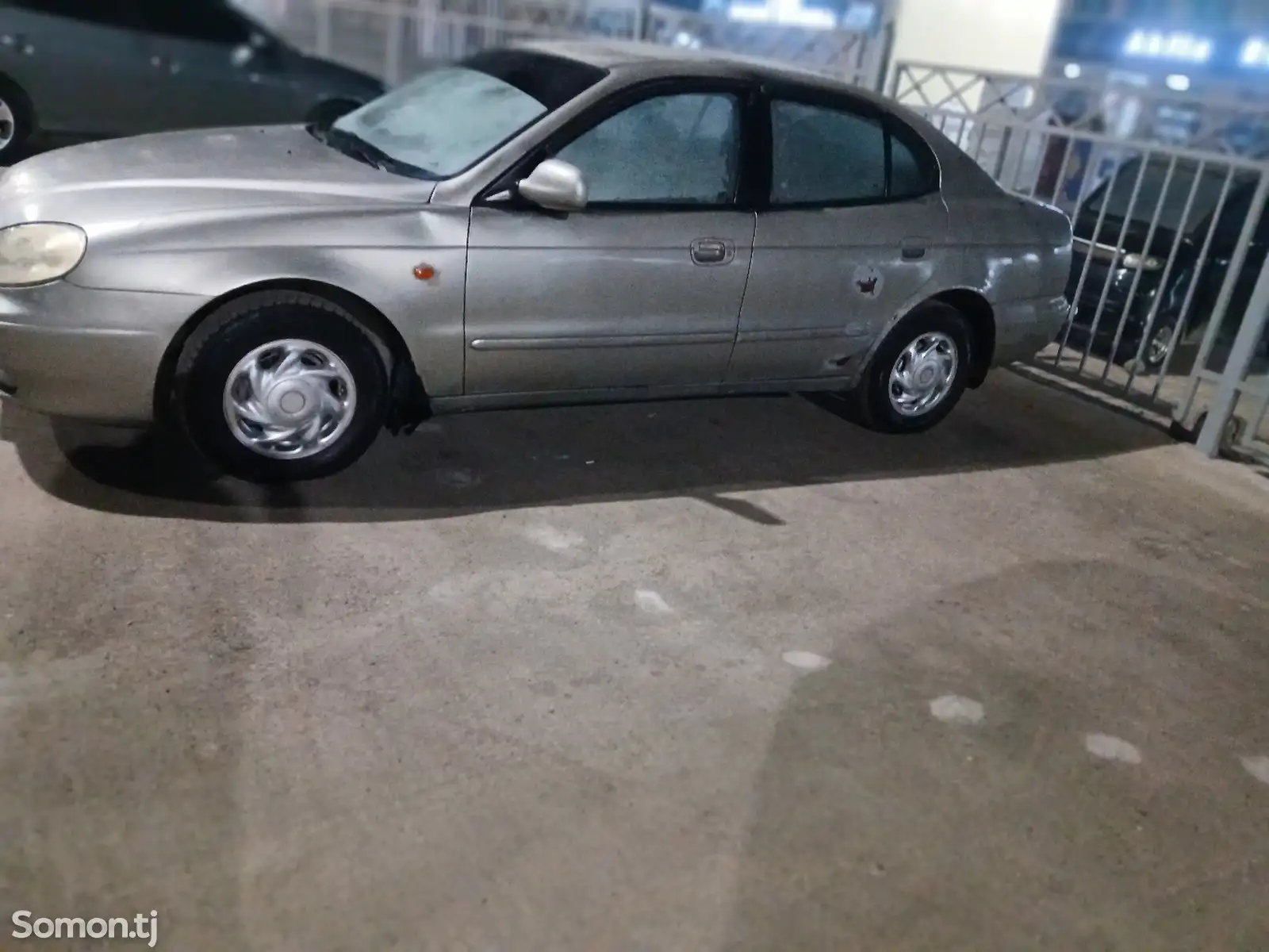 Daewoo Leganza, 1998-1