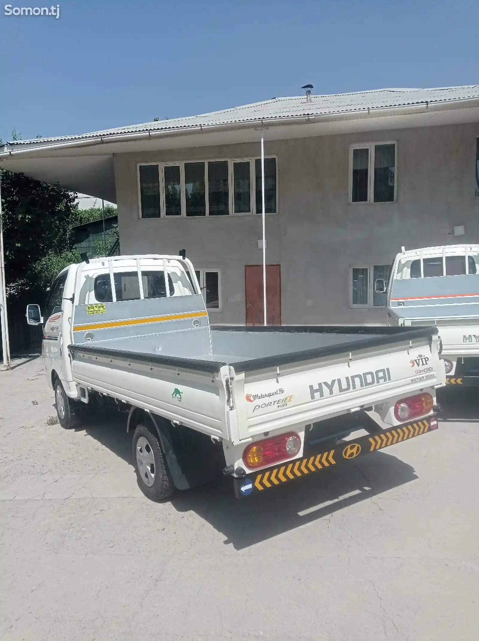 Бортовой автомобиль Hyundai Porter-6