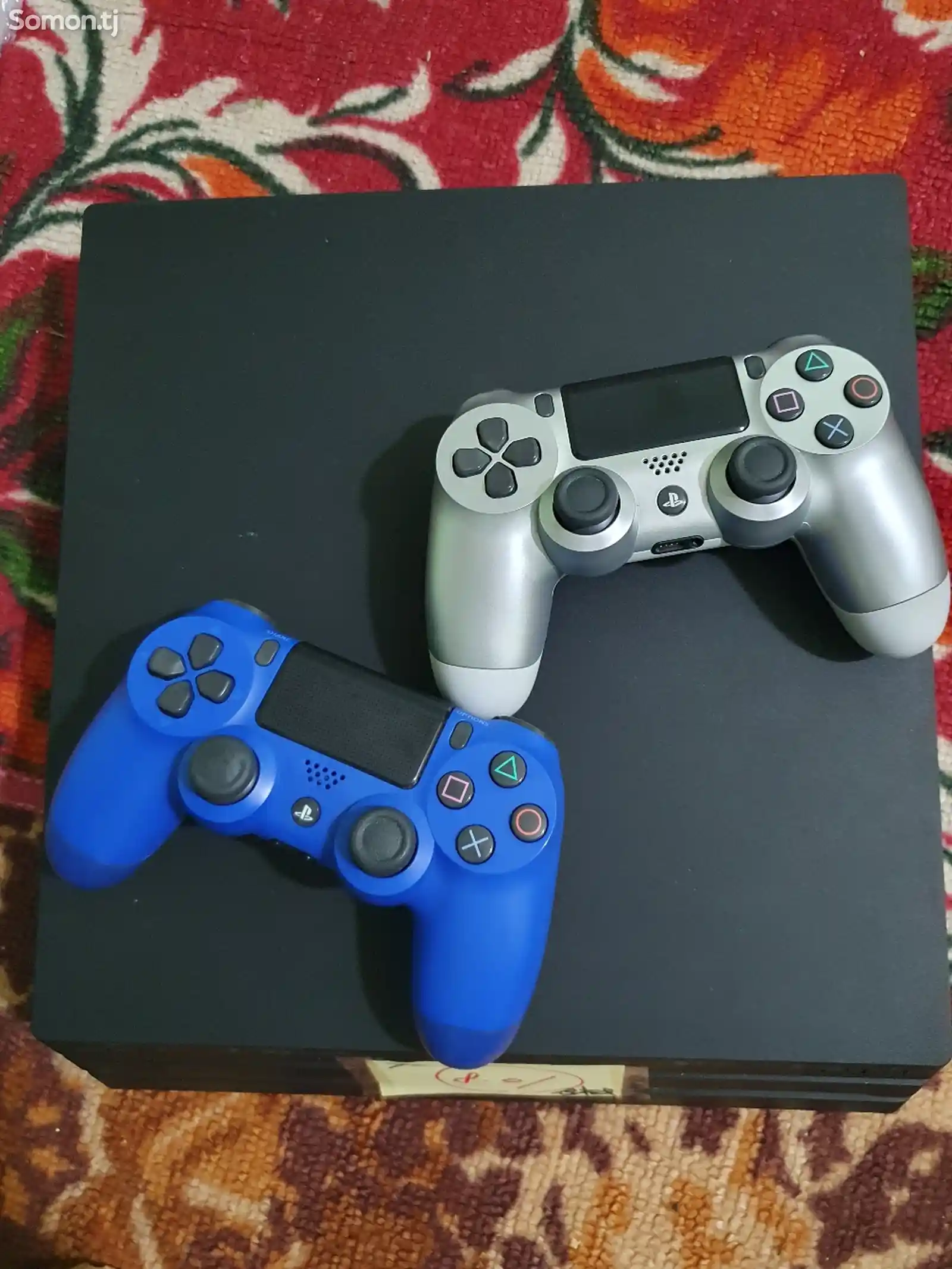 Игровая приставка Sony PlayStation 4 Pro-2