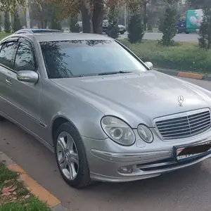 Mercedes-Benz E class, 2004