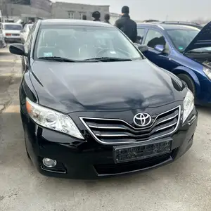 Toyota Camry, 2011