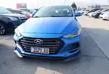 Hyundai Elantra, 2017-3