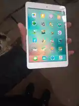 Планшет iPad 3 mini-2