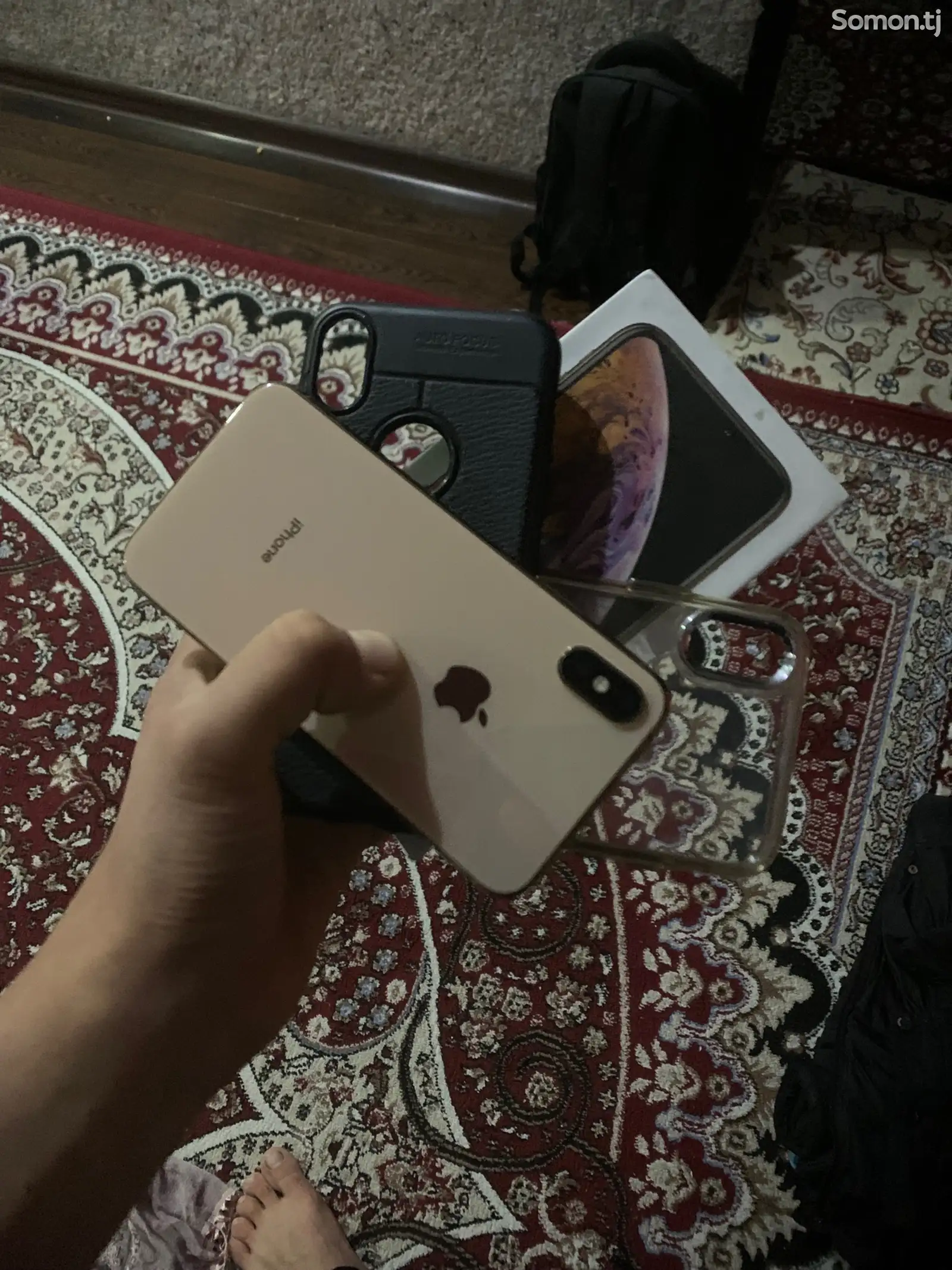 Apple iPhone Xs, 64 gb, Gold-1